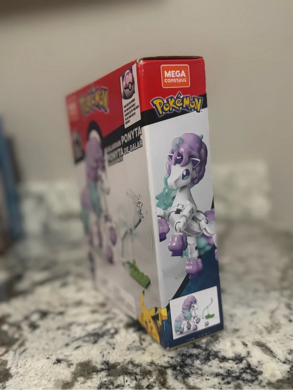 MEGA Construx Pokémon Galarian Ponyta Building Set 64pc Poké Ball Pin GYG97